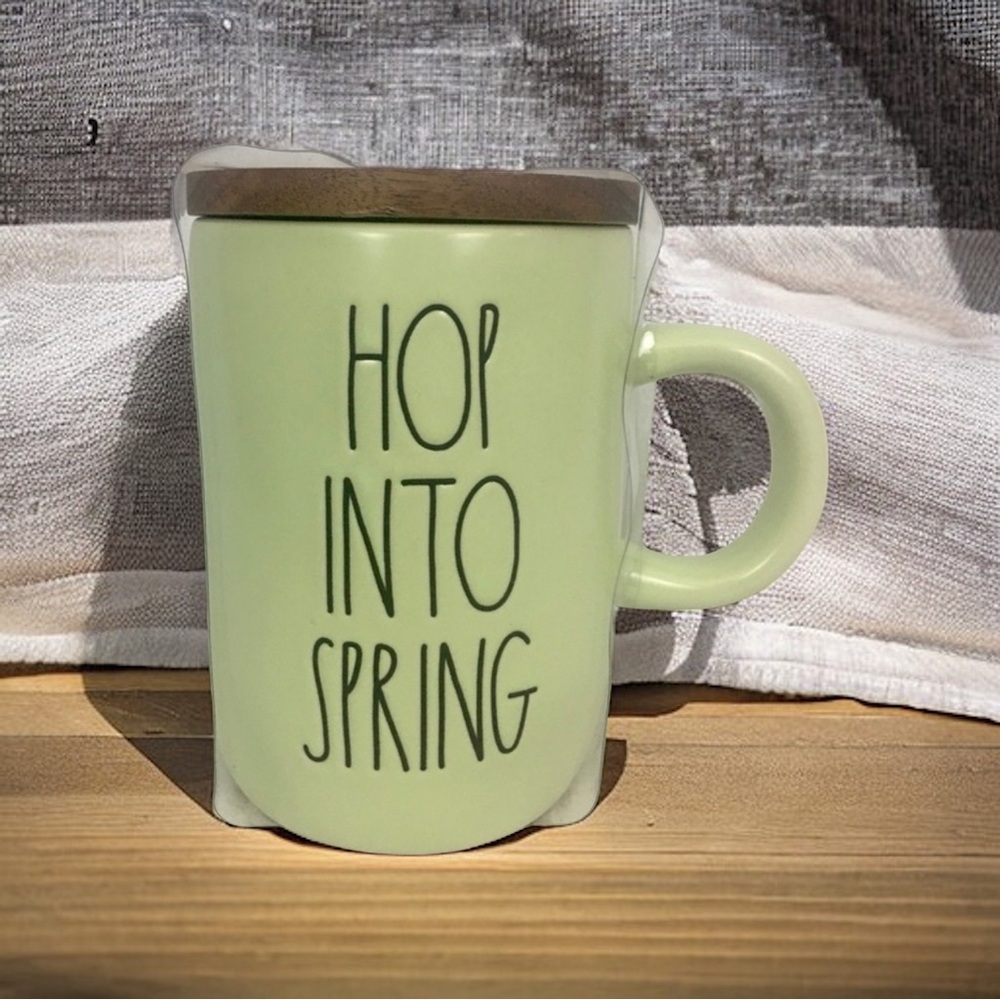 Sealed Rae Dunn HOP INTO SPRING Green Mug with Brown Wood Coaster Lid | New